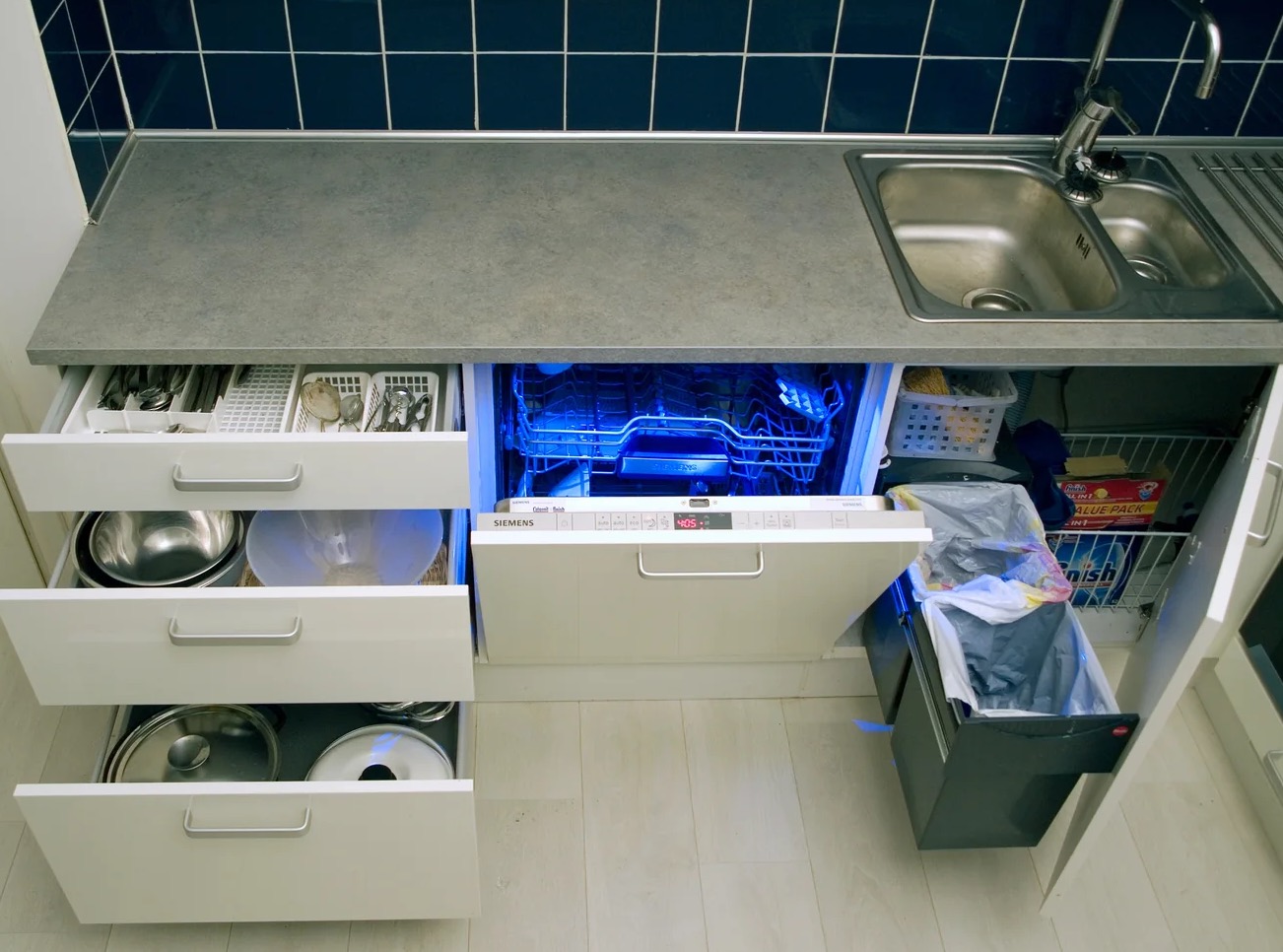 Dishwasher Leak Cleanup in Katy, TX